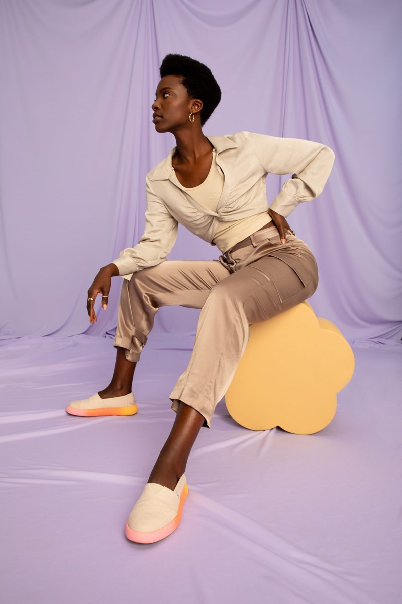 The Mallow: Η νέα πρόταση της TOMS μοιάζει με sweet marshmallow - εικόνα 2