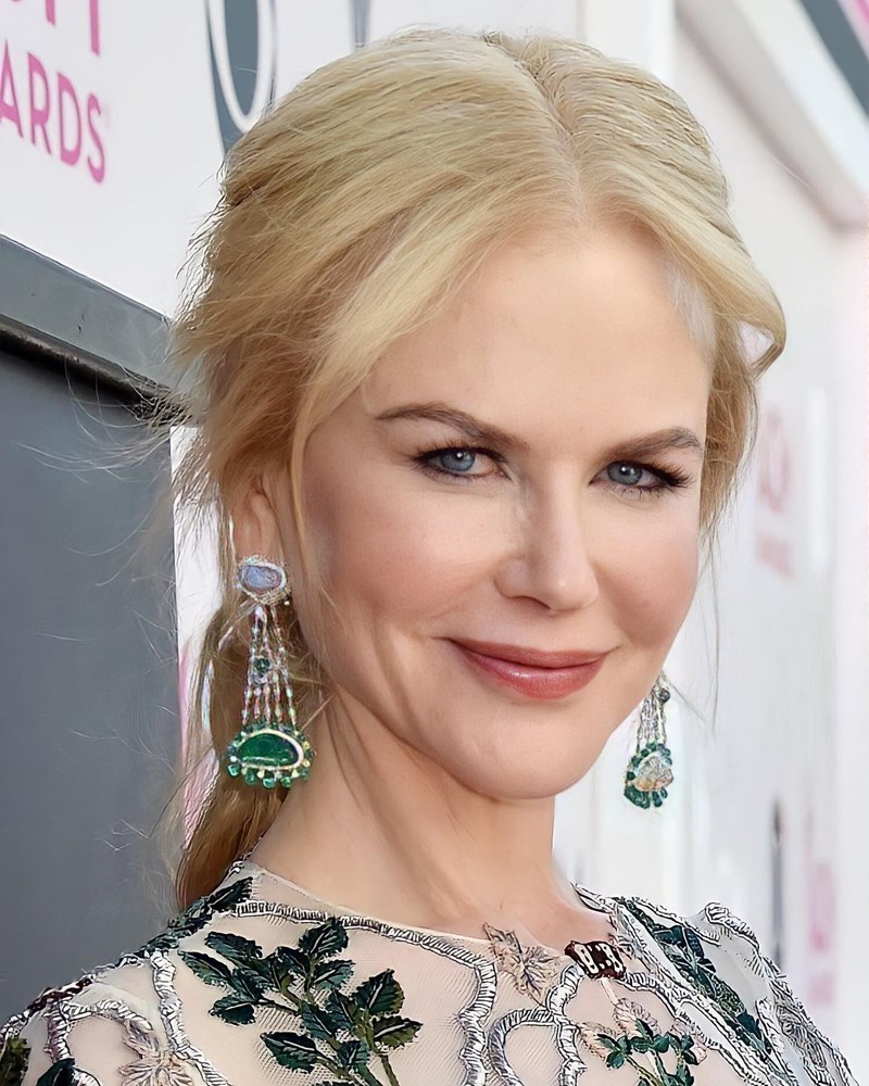 Αυτό το budget friendly προϊόν είναι το απόλυτο μυστικό λάμψης όλων των celebrities - εικόνα 2