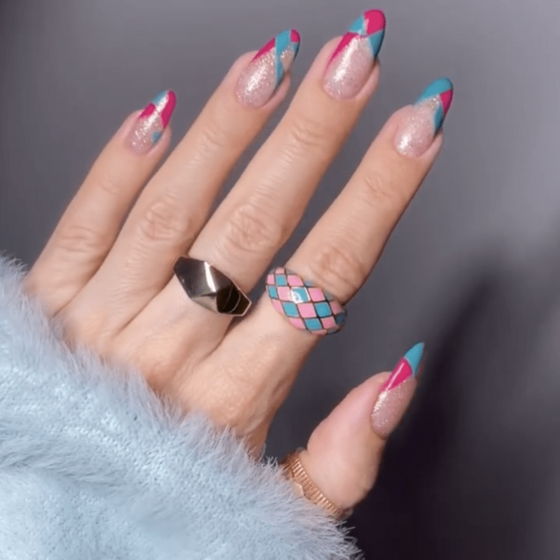 Αυτά τα nail trends θα αναδείξουν τα αμυγδαλωτά σου νύχια - εικόνα 2