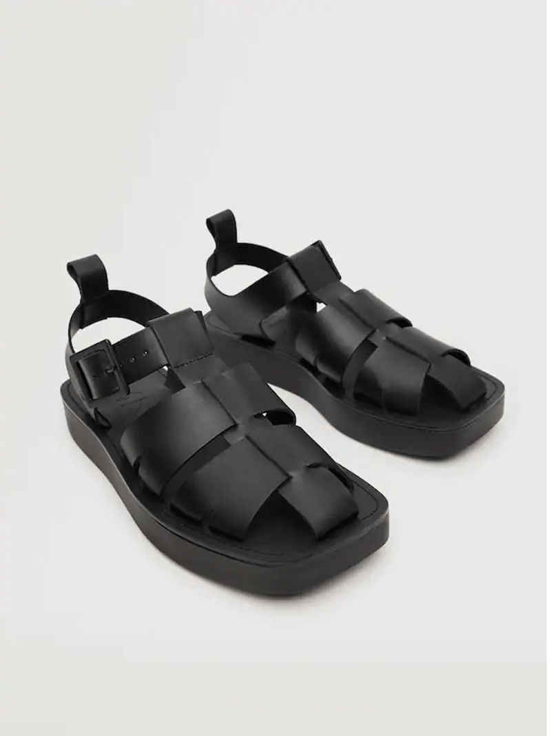 Ξέχνα τα μποτάκια! 10 shoe trends που θα φοράς καθημερινά από εδώ και πέρα - εικόνα 3