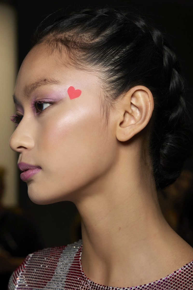 Braids Forever: 7 υπέροχα χτενίσματα με βάση τις πλεξούδες. Ό,τι καλύτερο για την άνοιξη - εικόνα 2