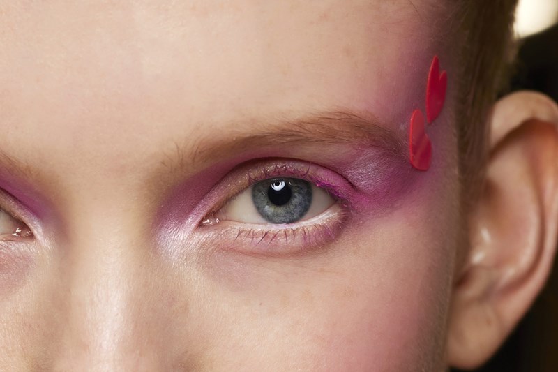 School of Arts: Αυτά είναι τα πιο stylish eye-looks της σεζόν. Πόσα θα αντιγράψεις; - εικόνα 8