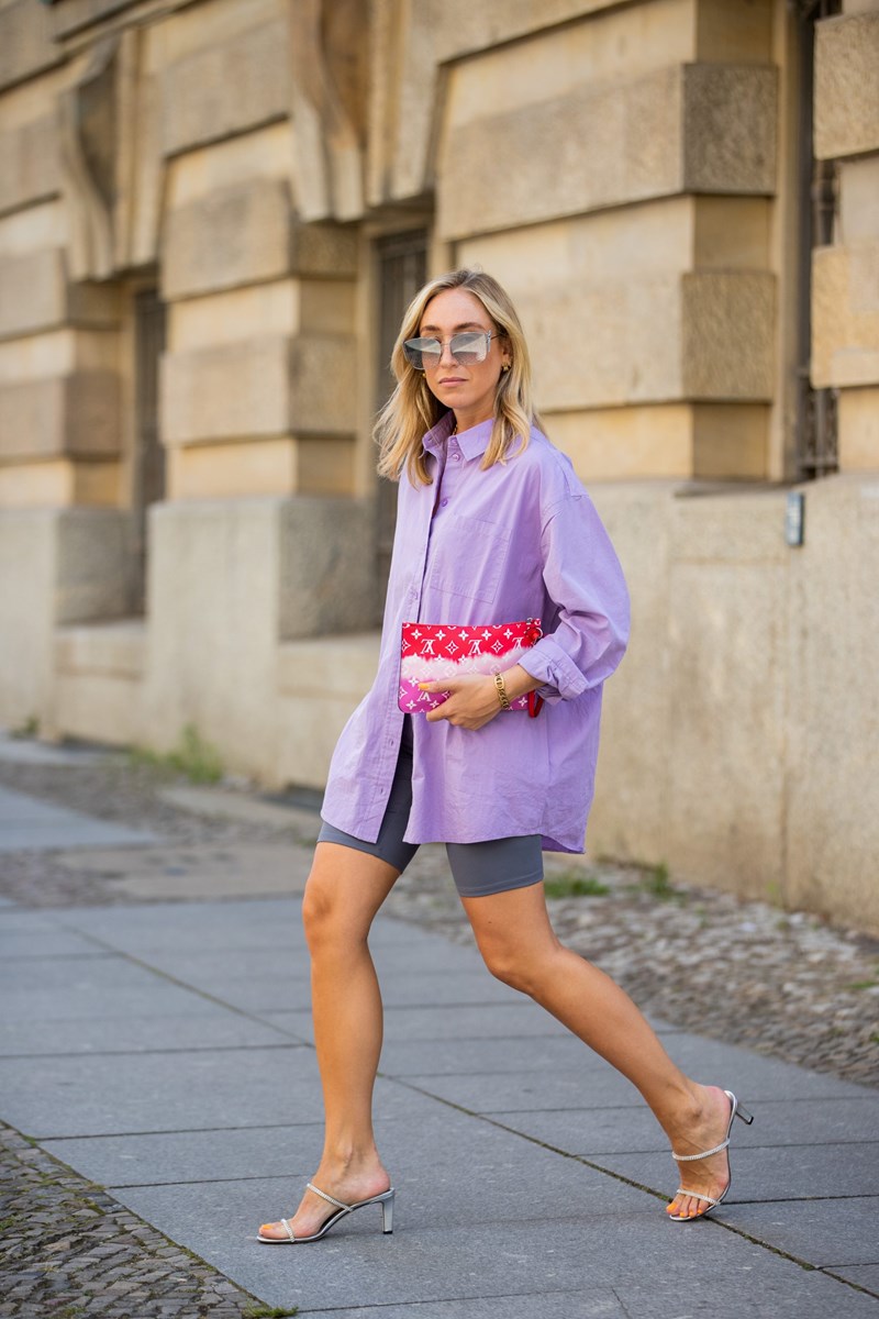 Biker Shorts: 10+1 τρόποι να φορέσεις την πιο άνετη και cool τάση - εικόνα 7