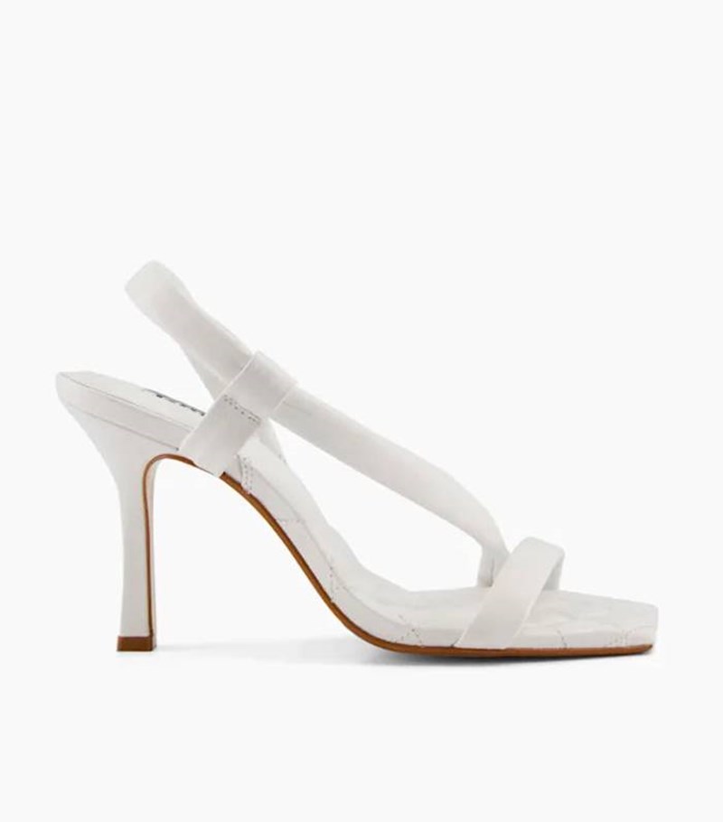 Αυτή την άνοιξη, όλες χρειαζόμαστε τα σανδάλια της Sienna Miller. Και ξέρουμε που θα τα βρούμε! - εικόνα 14