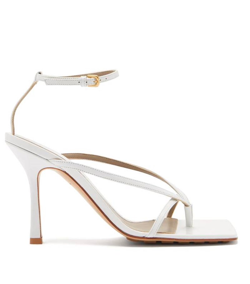 Αυτή την άνοιξη, όλες χρειαζόμαστε τα σανδάλια της Sienna Miller. Και ξέρουμε που θα τα βρούμε! - εικόνα 8