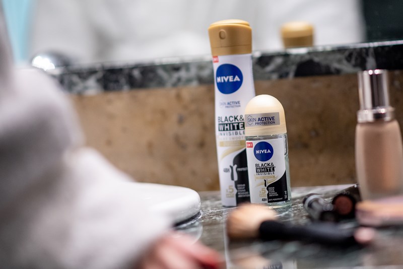 Αυτό το λευκό πουκάμισο είναι all time class-chic. 3 τρόποι να το φορέσεις τώρα! - εικόνα 17