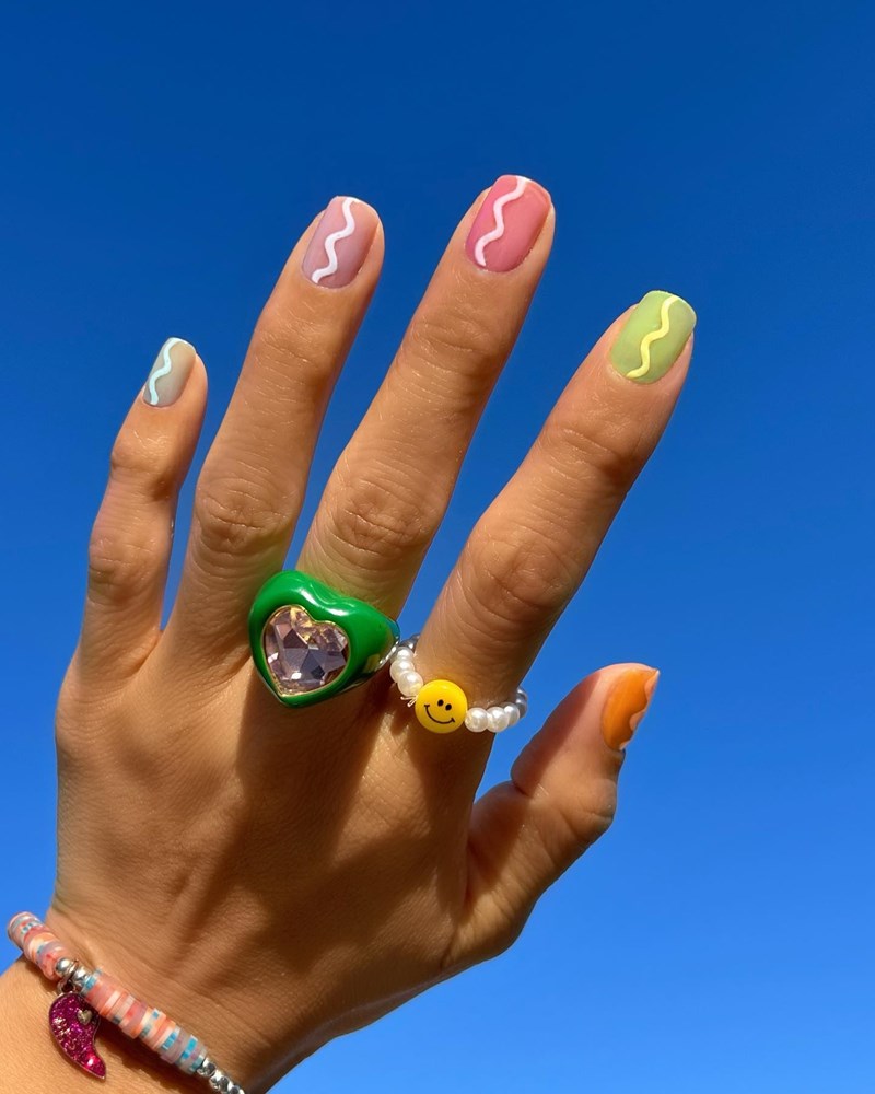 Summer Vibes: 9 nail trends που ξεχωρίσαμε για τα επόμενα μανικιούρ μας - εικόνα 1