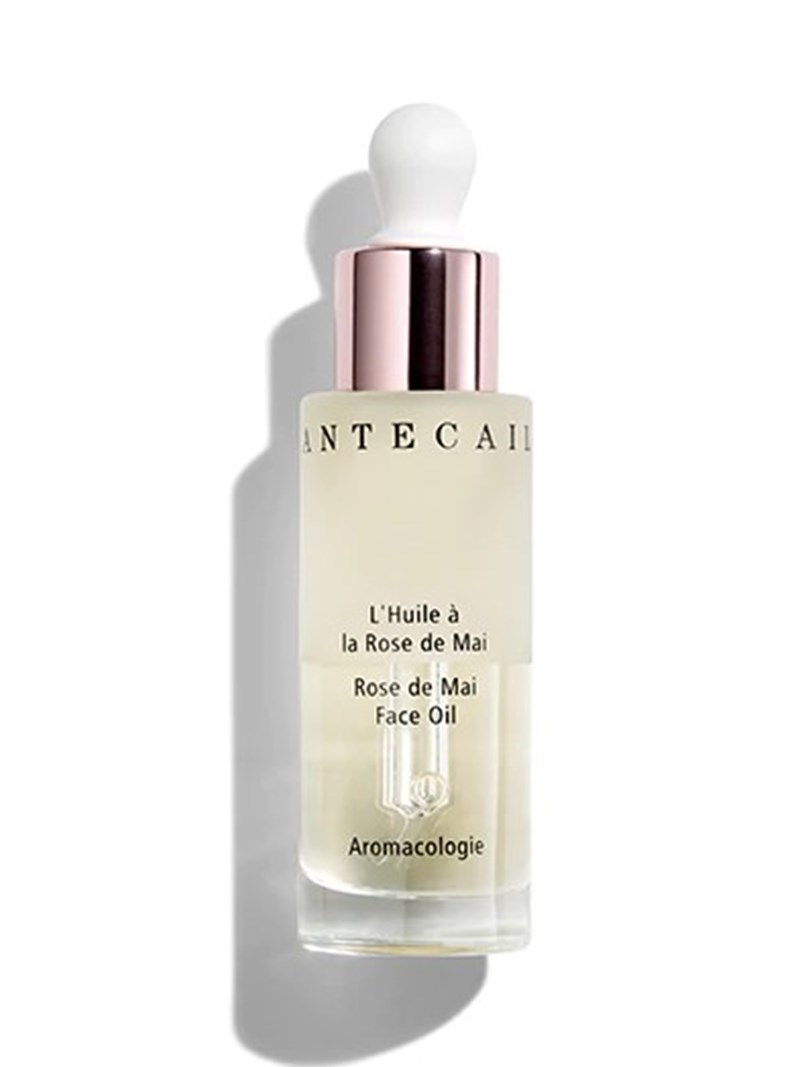 Emma Roberts: Αυτά είναι τα beauty items που δεν αποχωρίζεται (με Τ Ι Π Ο Τ Α) - εικόνα 2