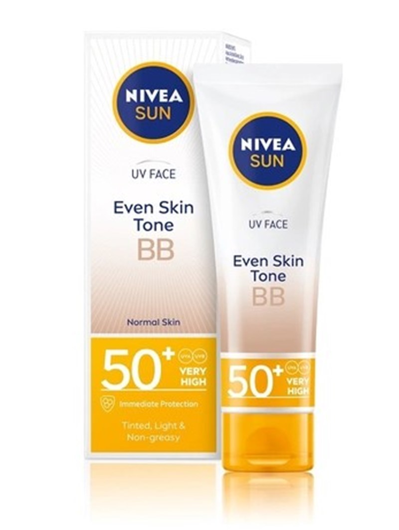 5 liquid items για να δημιουργήσουμε τα πιο δροσερά beauty looks του τριημέρου - εικόνα 5