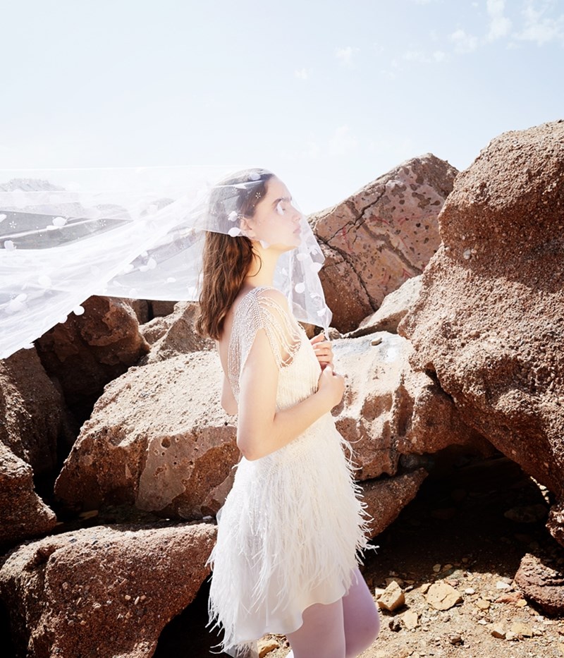 Η διάφανη, ανάλαφρη, ονειρική, sur mesure κομψότητα της Liana Camba - εικόνα 4