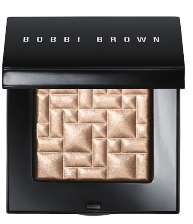 Τα μοναδικά beauty items που χρειάζεται το καλοκαιρινό νεσεσέρ σου - εικόνα 13