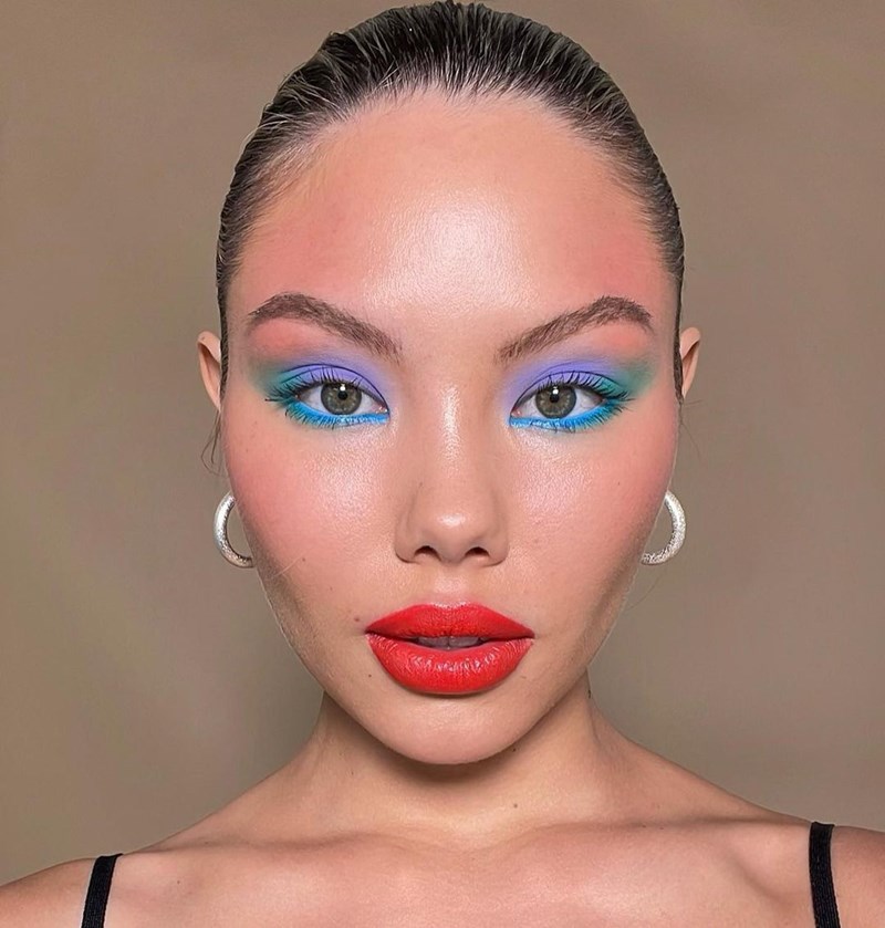 6 make-up looks για να παίξεις με τις λάμψεις, τις σκιές και τα σχήματα - εικόνα 1