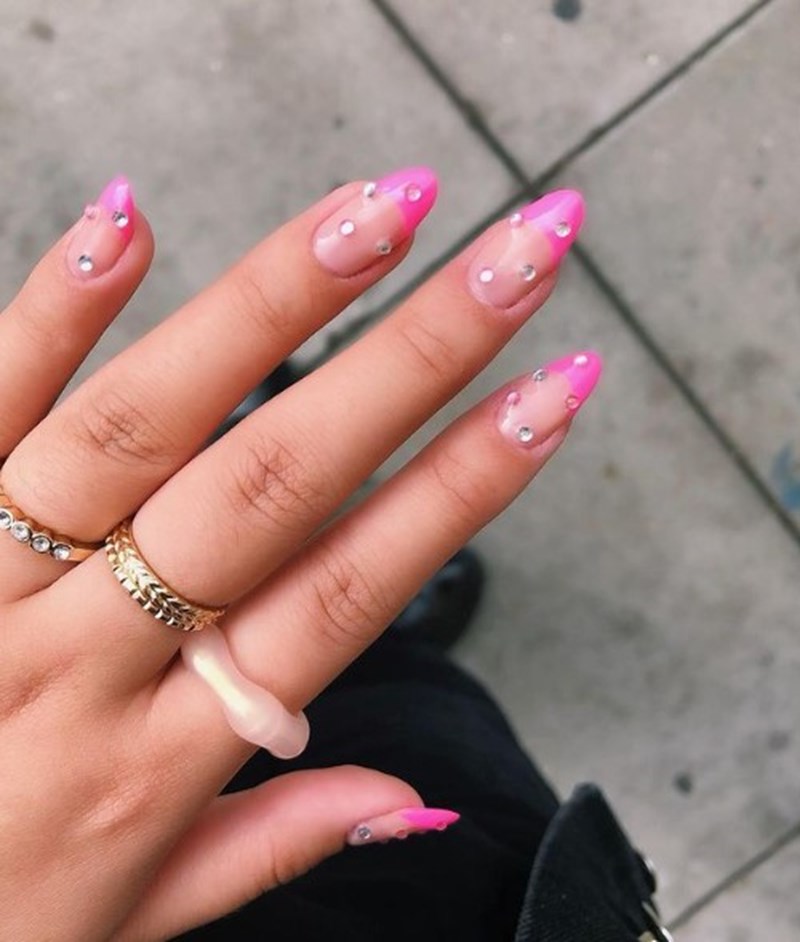 Barbiecore Nails: Τα μανικιούρ που αποθεώνουν τις αποχρώσεις του ροζ - εικόνα 2