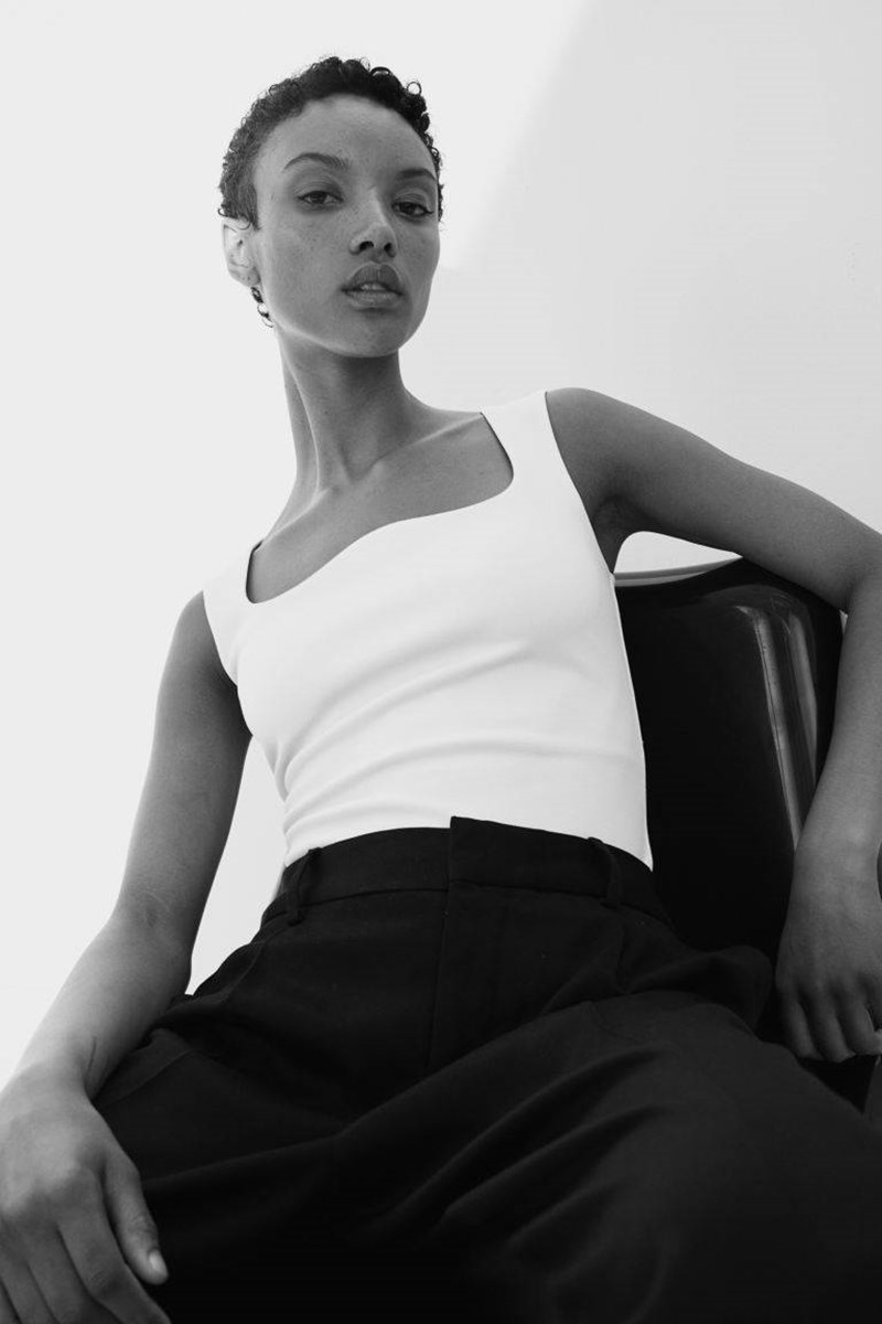 Με αυτά τα fall basics από H&M το στυλ σου την νέα σεζόν θα είναι minimal, κομψό... ΑΚΑΤΑΜΑΧΗΤΟ! - εικόνα 1