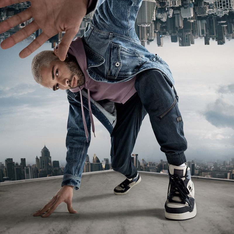 Η χειμωνιάτικη συλλογή G-Star επιστρέφει δυναμικά  με πρωταγωνίστρια την επαναστατική Cara Delevingne. - εικόνα 2