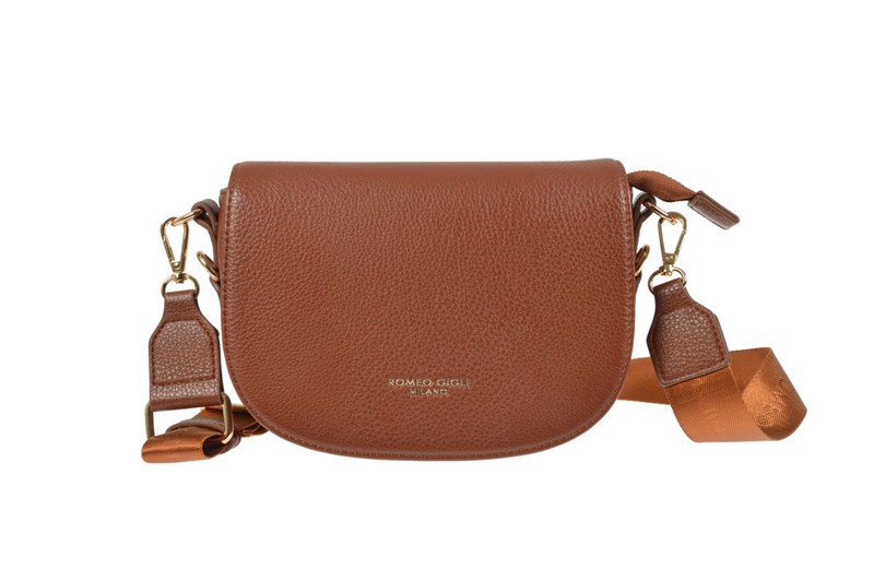 Αποχρώσεις του καφέ: Ιδέες για να βάλεις το πιο ζεστό χρώμα της χειμερινής σεζόν στην γκαρνταρόμπα σου - εικόνα 5