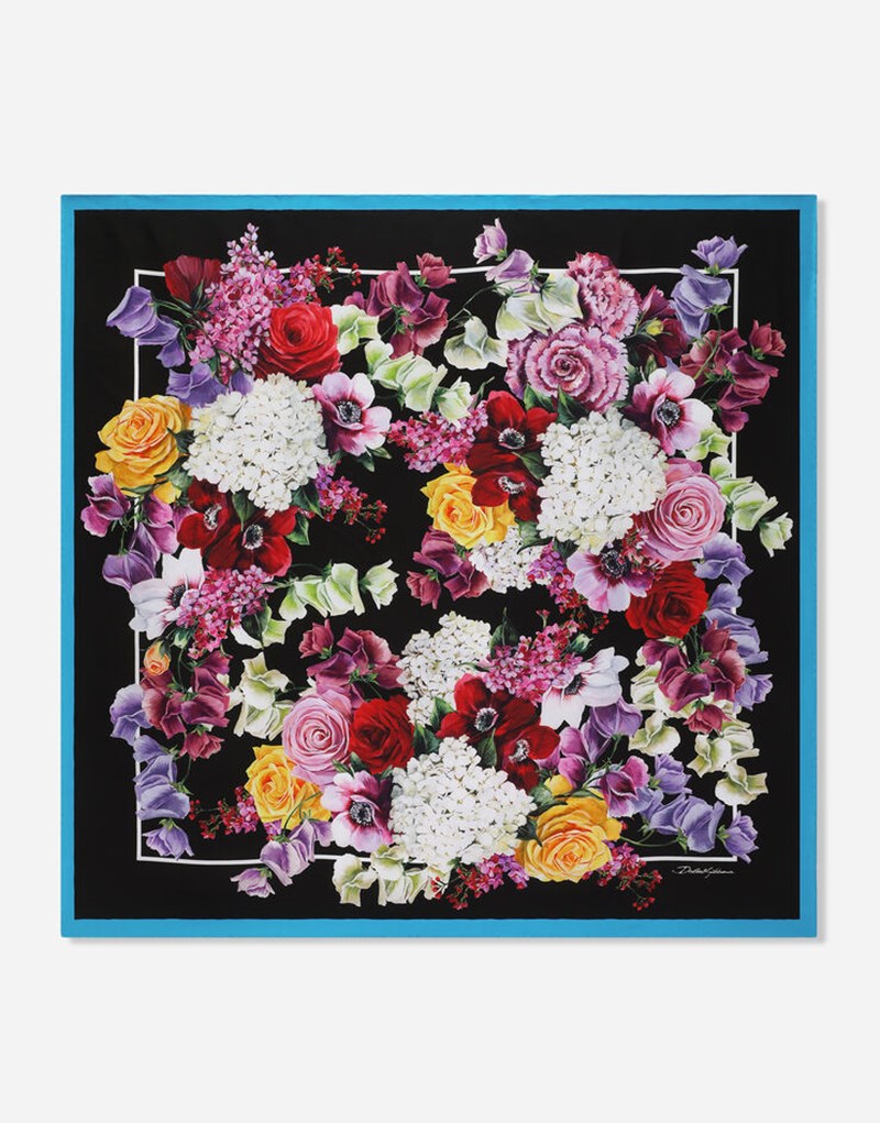 Φουλάρι: Η chic επιλογή μέχρι να έρθει η ώρα του κασκόλ - εικόνα 1