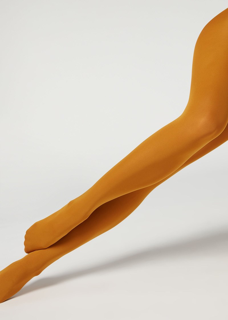 Αυτή η τάση στα καλσόν θα απογειώσει κάθε σου outfit - εικόνα 2