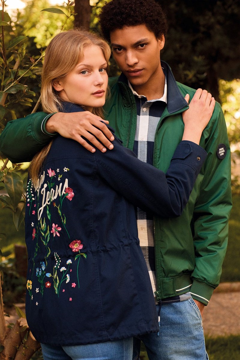 Στο επίκεντρο της νέας συλλογής της Pepe Jeans London βρίσκεται το αστικό και εκλεκτικό στυλ του Λονδίνου - εικόνα 1