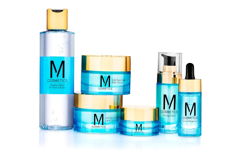 Μ COSMETICS 