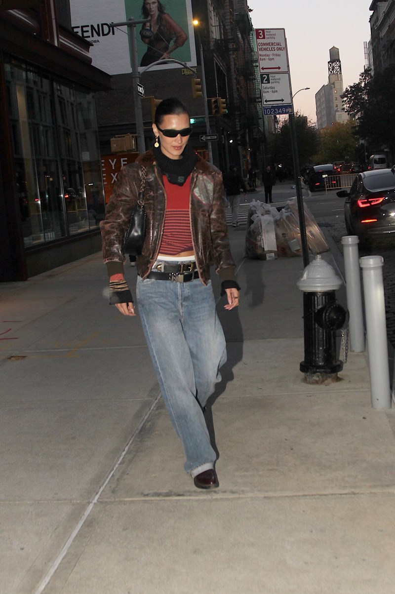 To micro trend που φόρεσε η Bella Hadid και σαρώνει στο TikTok - εικόνα 1