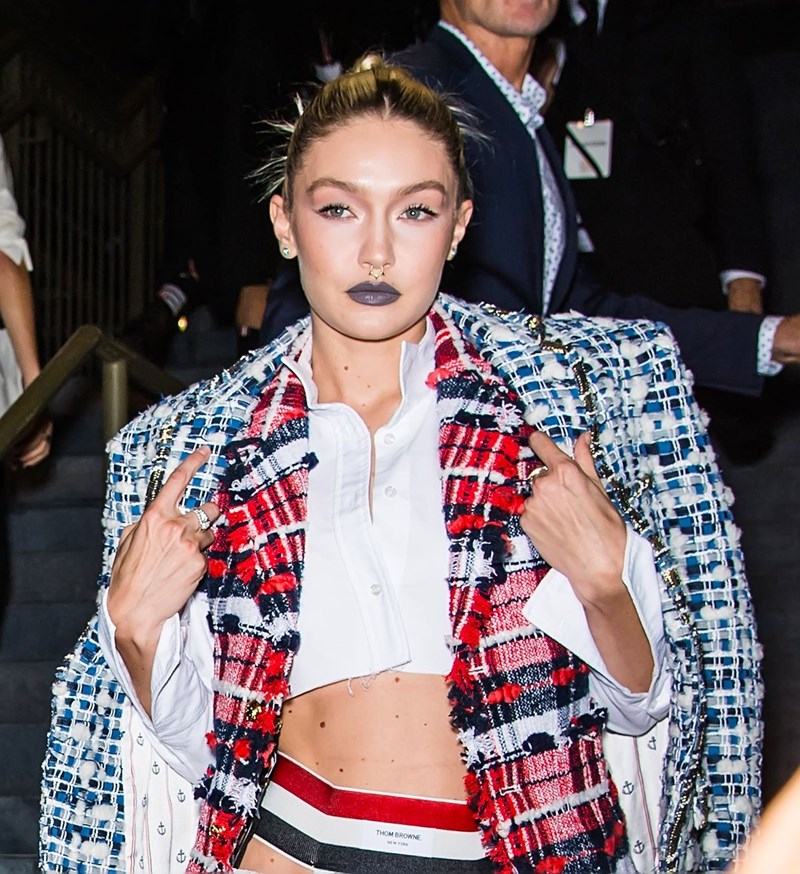 Αυτές είναι οι εμφανίσεις που ξεχώρισαν στο κόκκινο χαλί των CFDA Awards - εικόνα 7