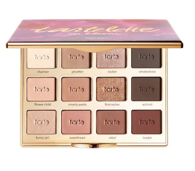 Elsa Hosk: Το μακιγιάζ της είναι η ιδανική πρόταση για τις γιορτές και κάθε βραδινή έξοδο - εικόνα 5