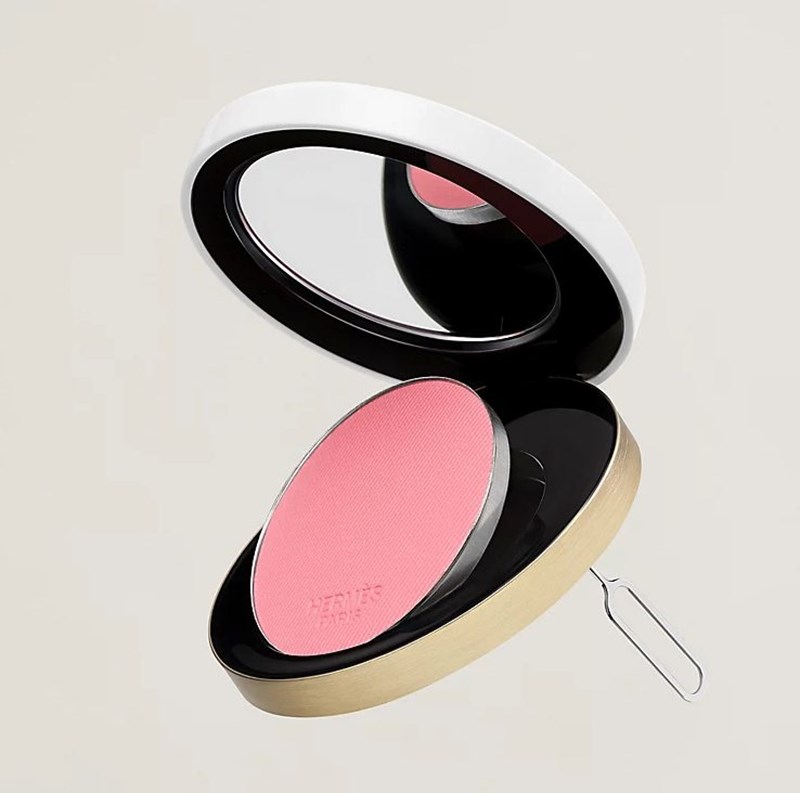 10 hot blushes για τα πιο φρέσκα και ζωηρά beauty looks! - εικόνα 8