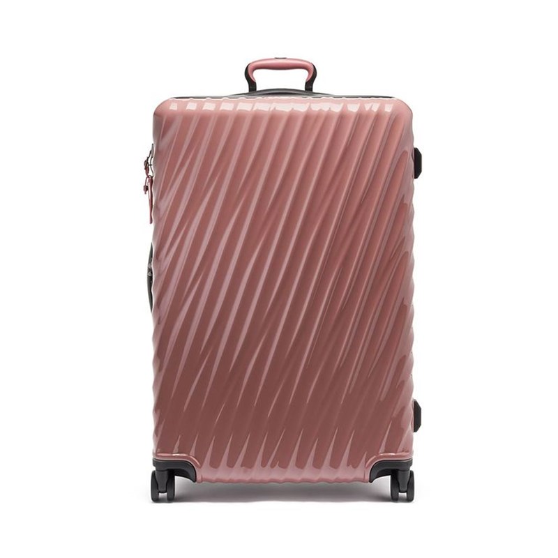 Ετοιμάζεις ταξίδι αυτές τις γιορτές; 10 βαλίτσες για να πακετάρεις σαν travel blogger - εικόνα 1