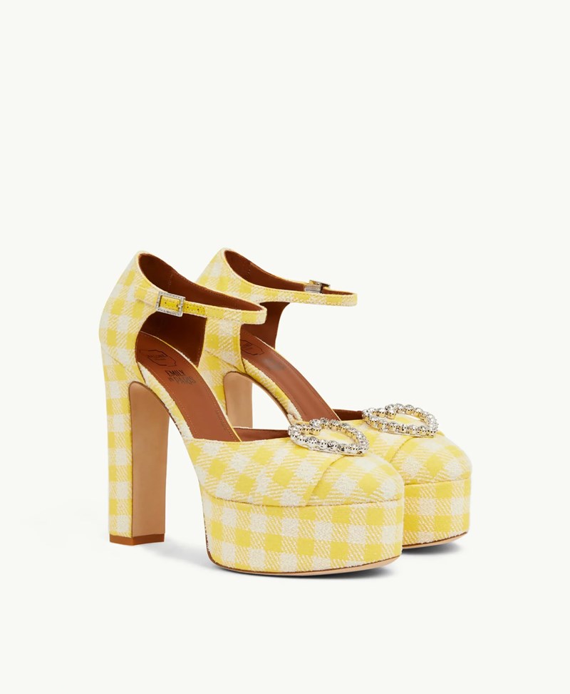 Το ήξερες ότι τα παπούτσια της Emily του "Emily in Paris" μπορούν να γίνουν δικά σου; - εικόνα 3