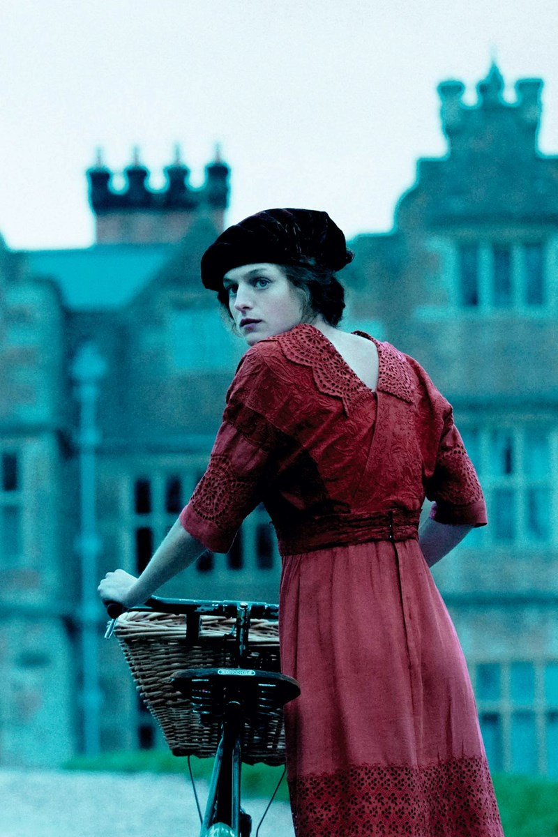 ELLE NOW: Τι να κάνεις, τι να δεις και τι να ακούσεις αυτές τις γιορτές - εικόνα 9