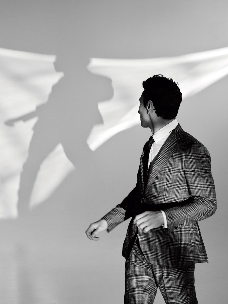 Μιχάλης Σαράντης: «Ας είμαστε  οι τελευταίοι που  θα χρειαστεί να αντισταθούμε» - εικόνα 6