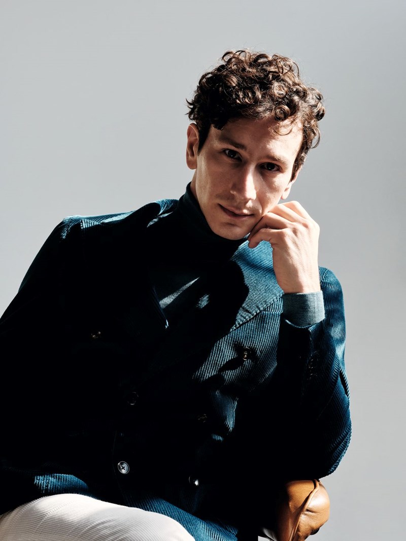 Μιχάλης Σαράντης: «Ας είμαστε  οι τελευταίοι που  θα χρειαστεί να αντισταθούμε» - εικόνα 7