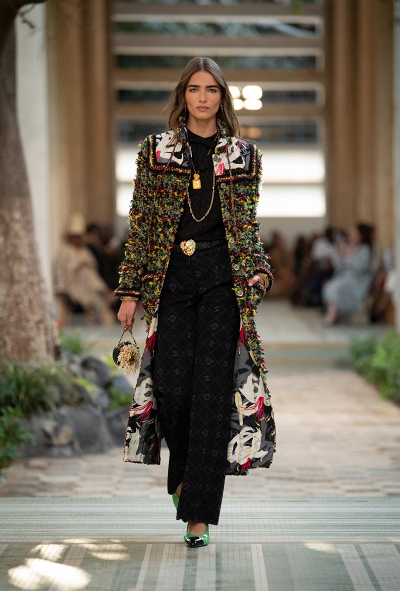 Chanel Dakar Métiers d'Art 2022/23: Τα looks που ξεχωρίσαμε από το show που έγραψε ιστορία - εικόνα 8