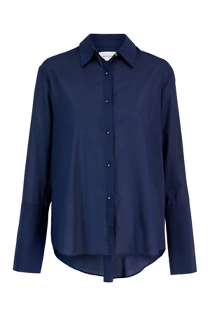 Βρήκαμε τα ρούχα με τα οποία εμφανίζεται η Meghan Markle στο ντοκιμαντέρ “Harry & Meghan” - εικόνα 7