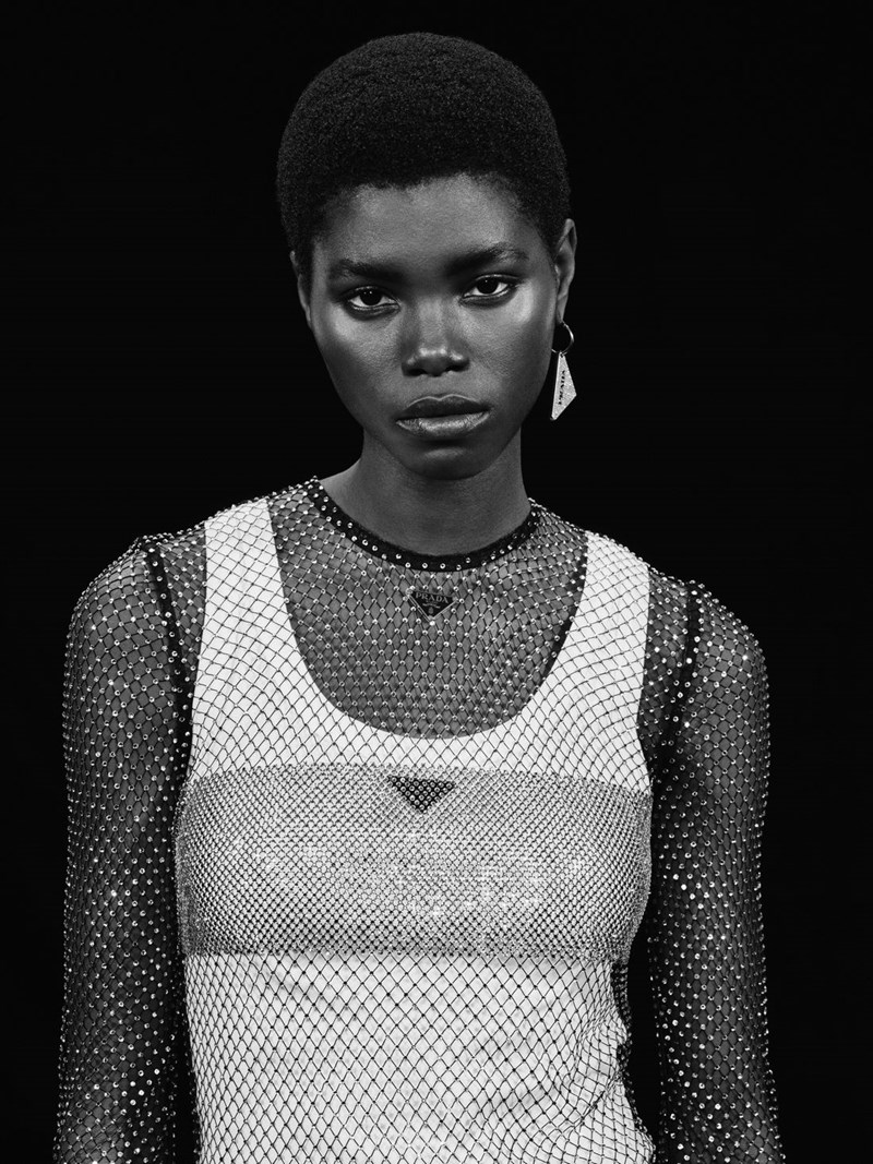 H day to night Ready to Wear συλλογή της Prada που λατρεύουν οι celebrities δημιουργήθηκε για να εξυψώσει το χειμερινό μας στιλ - εικόνα 10