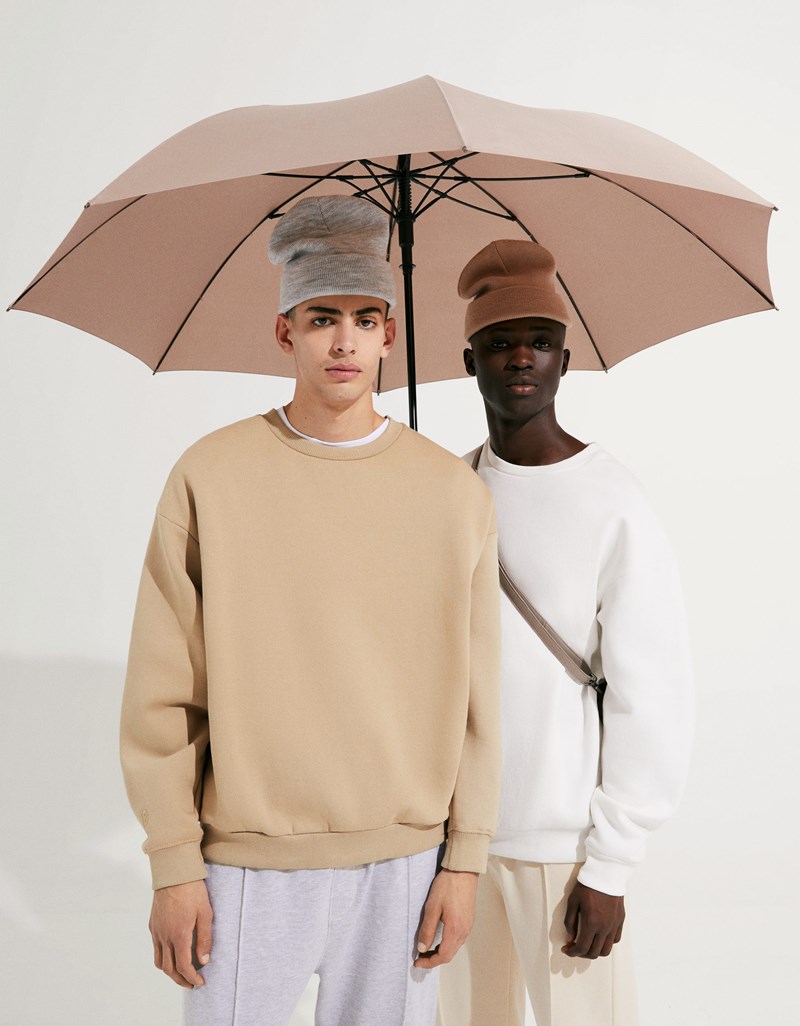 Bershka - Basics we share: Η συλλογή που προκαλεί την δημιουργικότητά σου - εικόνα 7