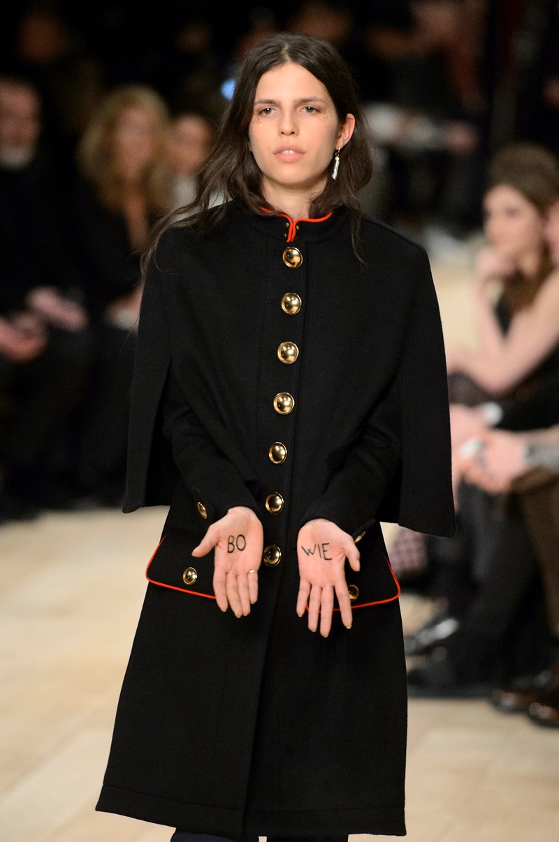 David Bowie: Όλοι οι τρόποι που ο ανυπέρβλητος pop star επηρέασε τη μόδα - εικόνα 7