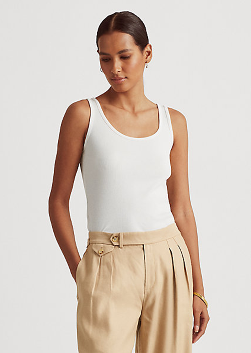 Το trend του 2023 που φορούν όλα τα celebrity girls είναι το πιο απλό και βρίσκεται ήδη στην ντουλάπα σου! - εικόνα 5