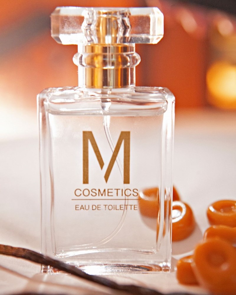 M COSMETICS: Το πρώτο της άρωμα είναι μεθυστικό! - εικόνα 1