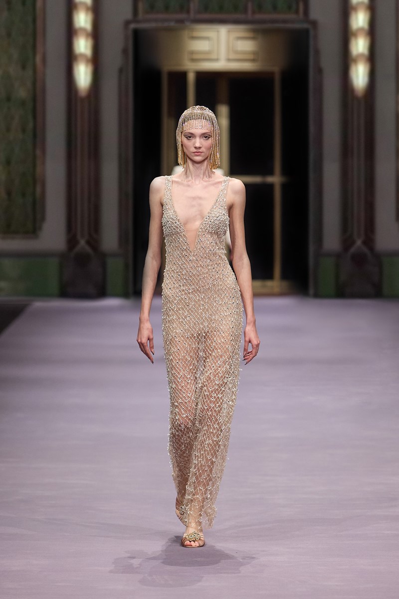 Elisabetta Franchi FW23: Η νέα συλλογή του οίκου είναι περιπέτεια στο χρόνο και στο χώρο - εικόνα 9