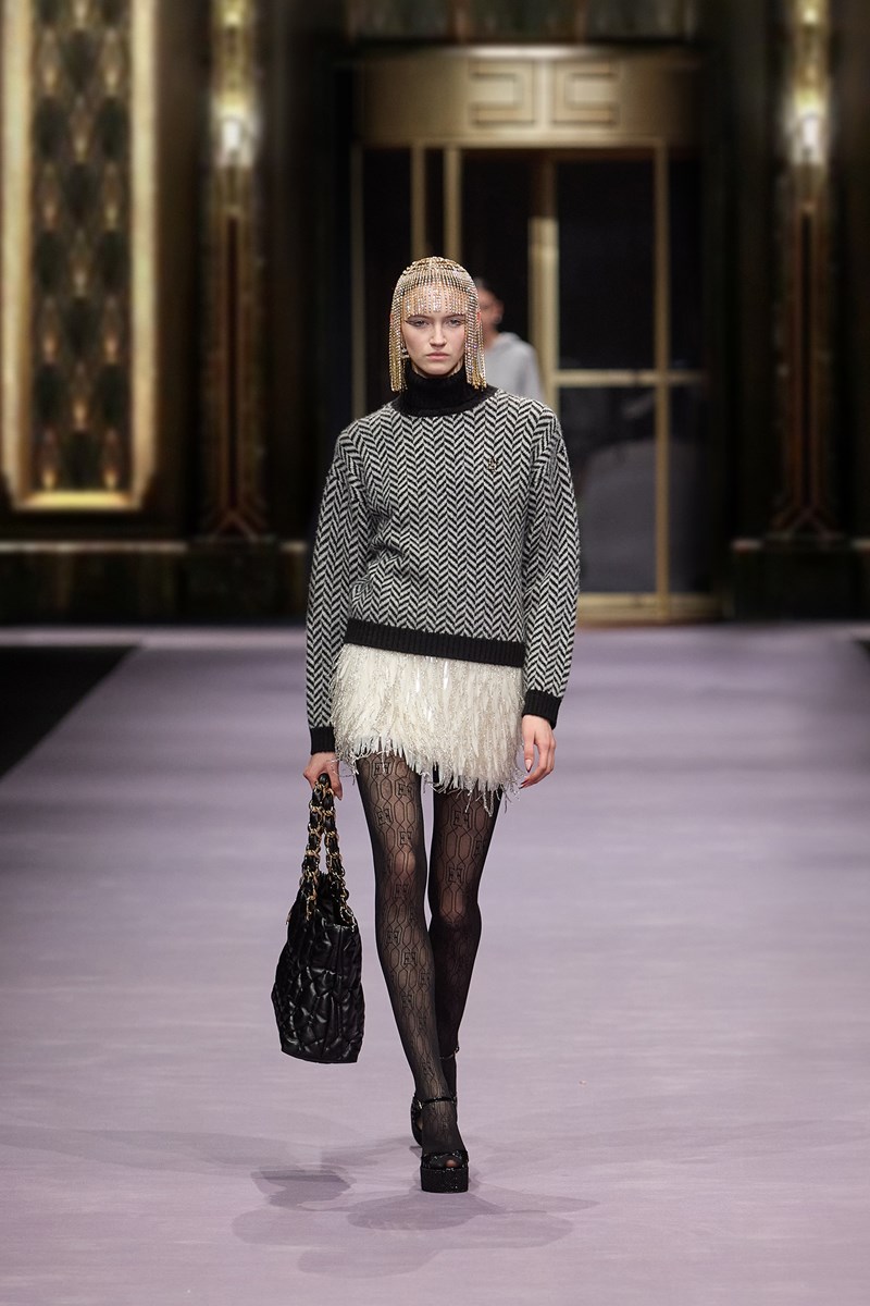 Elisabetta Franchi FW23: Η νέα συλλογή του οίκου είναι περιπέτεια στο χρόνο και στο χώρο - εικόνα 10