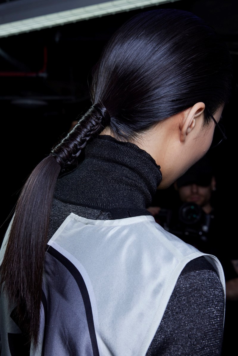 3 tips για να κάνεις την κλασική αλογοουρά πιο stylish από ποτέ - εικόνα 2