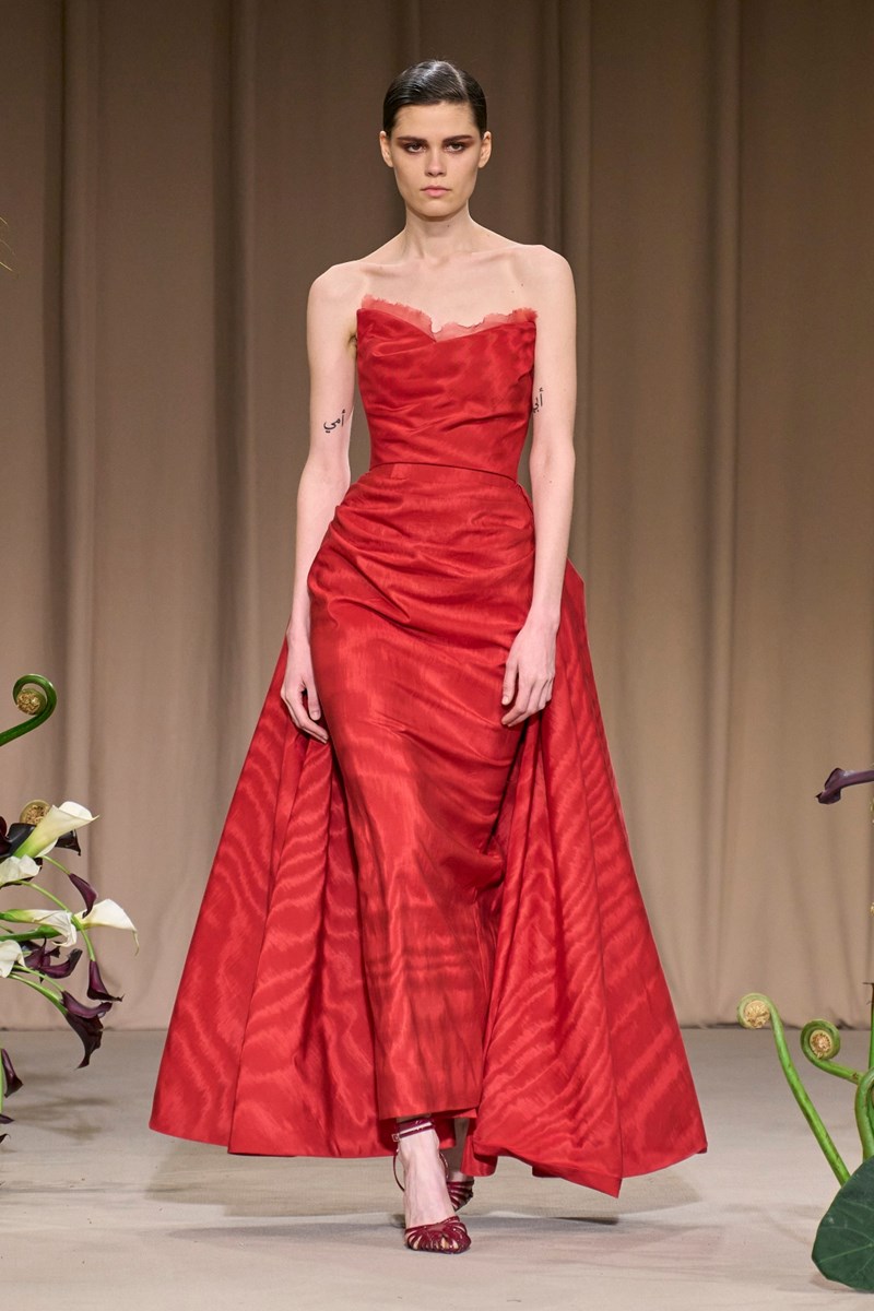 Αυτά είναι τα καλύτερα looks από τα catwalks της εβδομάδας μόδας της Νέας Υόρκης για τη σεζόν FW23 - εικόνα 3