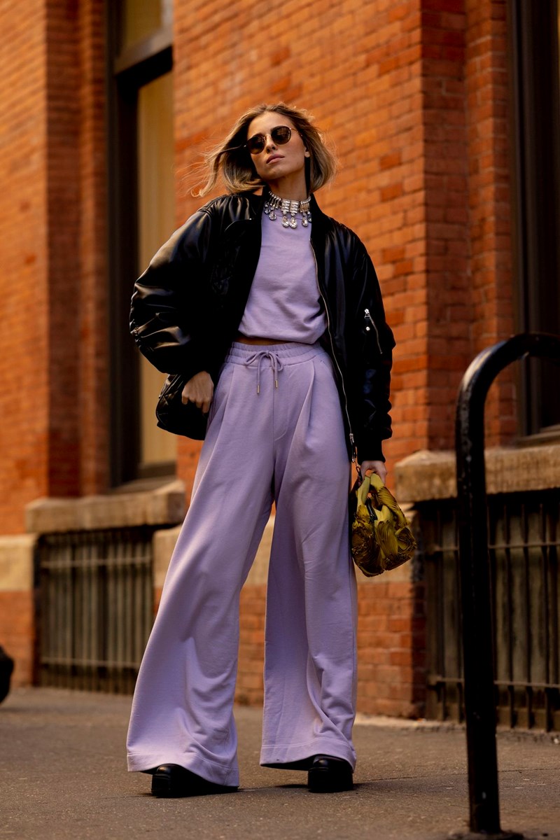Τα καλύτερα street style looks που ξεχωρίσαμε από την εβδομάδα μόδας της Νέας Υόρκης - εικόνα 10