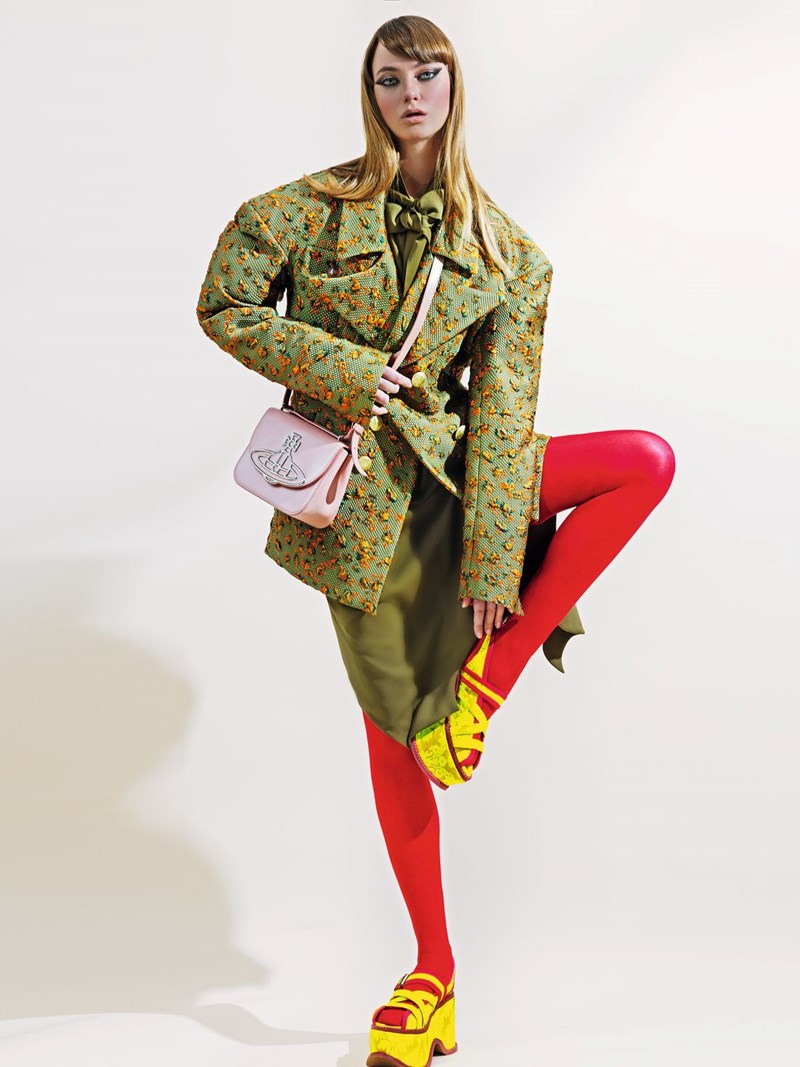Το ELLE φωτογραφίζει αποκλειστικά την SS2023 συλλογή της Vivienne Westwood - εικόνα 2