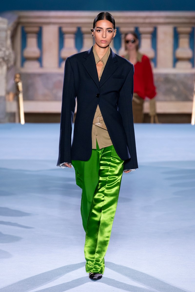 Αυτά είναι τα καλύτερα looks από τα catwalks της εβδομάδας μόδας της Νέας Υόρκης για τη σεζόν FW23 - εικόνα 2