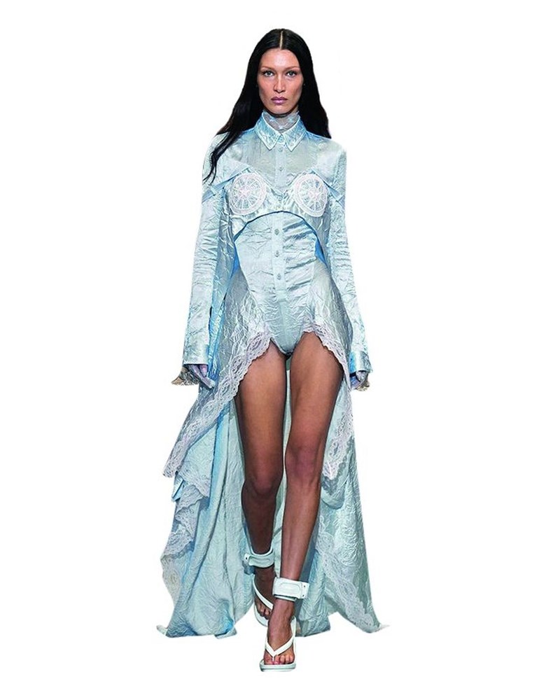 Το μπλε του νερού σηκώνει κύμα στην γκαρνταρόμπα μας - εικόνα 4