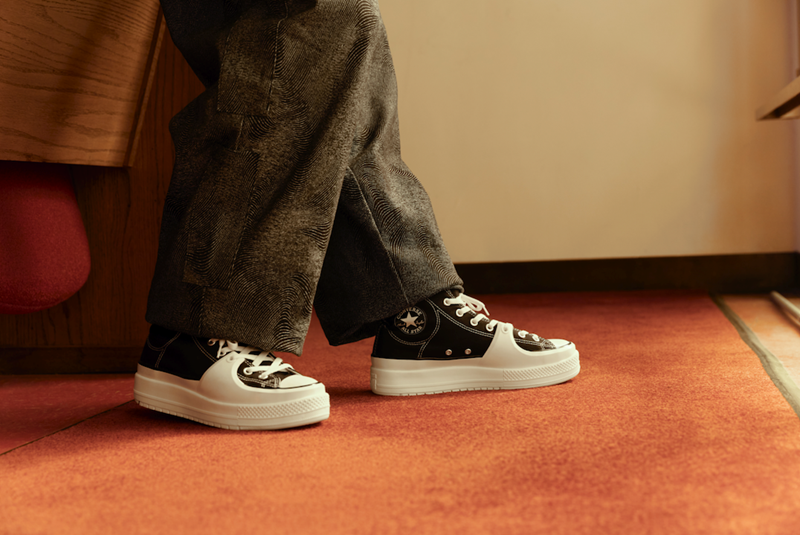 Το νέο Construct Chuck Taylor All Star της Converse συνδυάζει την διαχρονικότητα με μια φουτουριστική ματιά - εικόνα 5