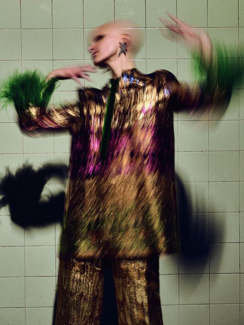 Love Is Love: Ανδρόγυνο, ψυχεδέλεια και λάμψη, όπως θα τα φορούσαν ο Mick και η Bianca Jagger - εικόνα 4